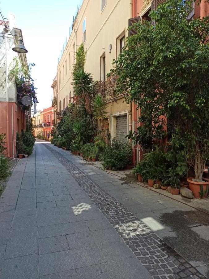 קליארי La Casetta Nel Centro מראה חיצוני תמונה